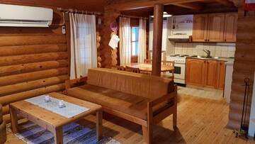 Фото номера Chalet - Aurinkopirtti 10 Шале Kalajärven Lomakylä г. Перясейняйоки 12