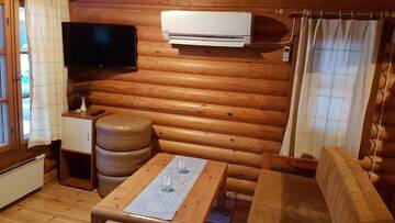 Фото номера Chalet - Aurinkopirtti 10 Шале Kalajärven Lomakylä г. Перясейняйоки 8
